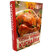 Vyhrajte jednu ze tří obsáhlých Českých domácích kuchařek od Jaroslava Vašáka