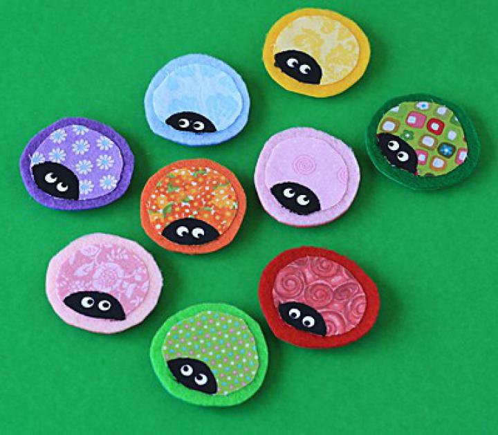Ladybug-Craft-Magnets-from-Scrap-Fabric-5.jpg