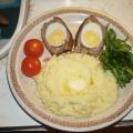 Pštrosí vejce z mletého masa,bramborová kaše