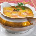 Tradiční smetanová rybí polévka