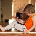 Máme doma malého odborníka na tablet, ale ven jít nechce