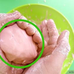 aid27660-v4-728px-Make-Oobleck-Step-4-Version-5.jpg