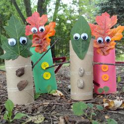 leaf-people-finger-puppets-2.jpg