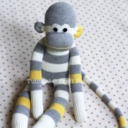 sew-sock-monkey-24.jpg