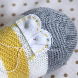 sew-sock-monkey-19.jpg