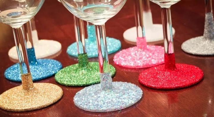 bicchieri-glitter-fai-da-te.jpg