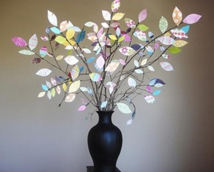 diy-paper-flower-decorative-vase-f.jpg