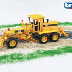 Bruder CAT srovnávací auto 1:16