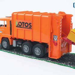 Bruder MAN TGA  popelářské auto oranžové se 2 popelnicemi 1:16