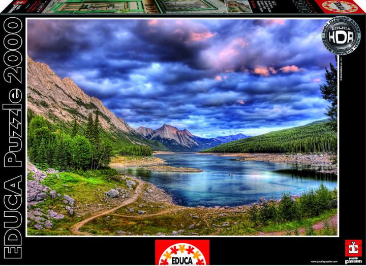 Educa Puzzle Medicine jezero, 2000 dílků