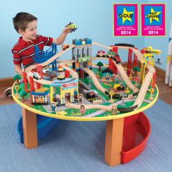 KidKraft Set se stolem na vláčky „VELKOMĚSTO“