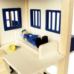 Marionette Policejní stanice, dřevěná