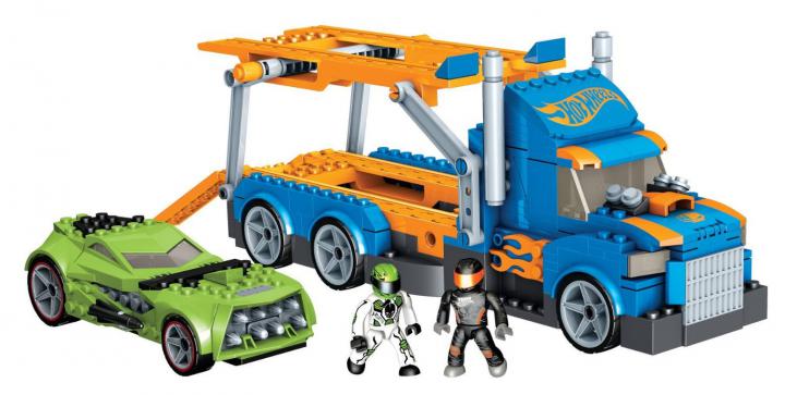 Megabloks Hot Wheels - Kamion autocar s autem