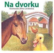 na dvorku.jpg