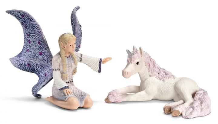 Schleich Elfí víla Lindariel s jednorohým hříbětem