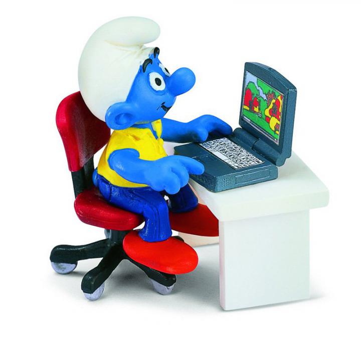 Schleich Šmoula s notebookem
