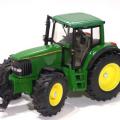 Traktor John Deere 6920S, měřítko 1:32