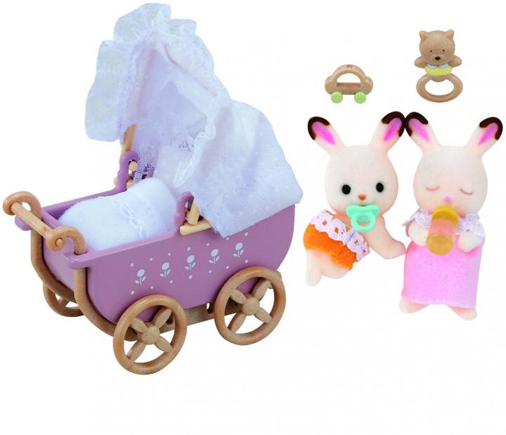 Sylvanian Families Nábytek chocolate králíků - dvojče v kočárku