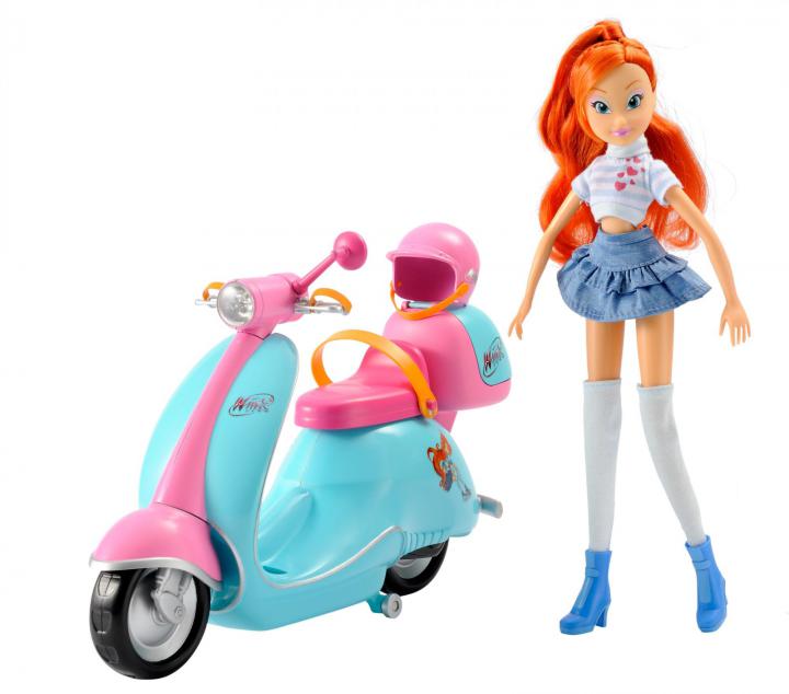 Winx Scooter & Bloom