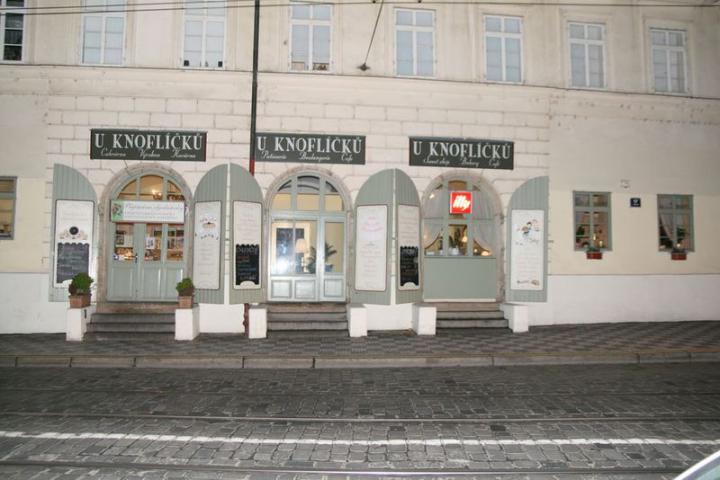 Praha 1-U  Knoflíčků