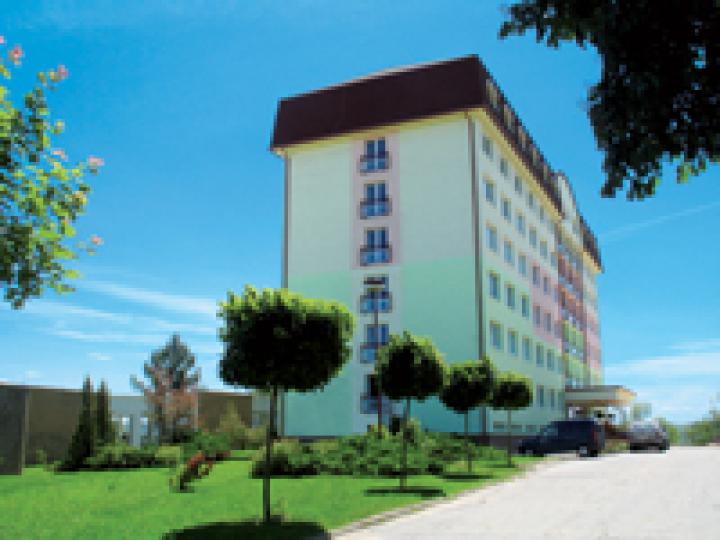 Slovensko, Číž - Kúpele