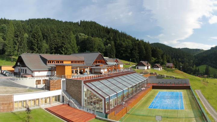 Velké Karlovice - Hotel Horal