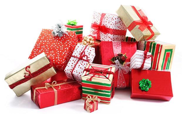 christmas_presents_2416800b.jpg