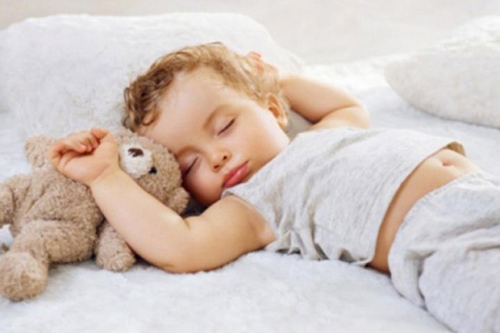 M_Id_436106_Sleeping_Baby.jpg