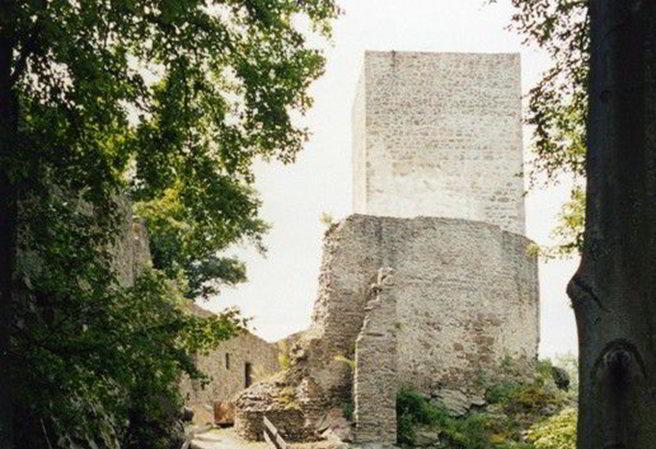 hrad choustnik.jpg