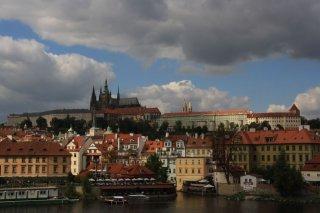 1976__320x240_prazsky-hrad-panorama092035.jpg