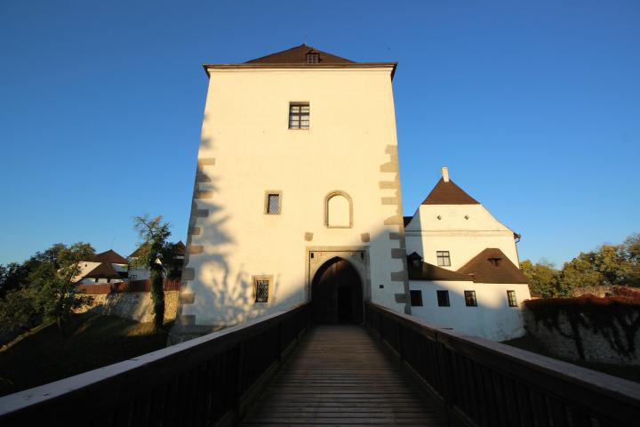 hrad.jpg