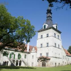 v30918_Zamek-Uhercice.jpg