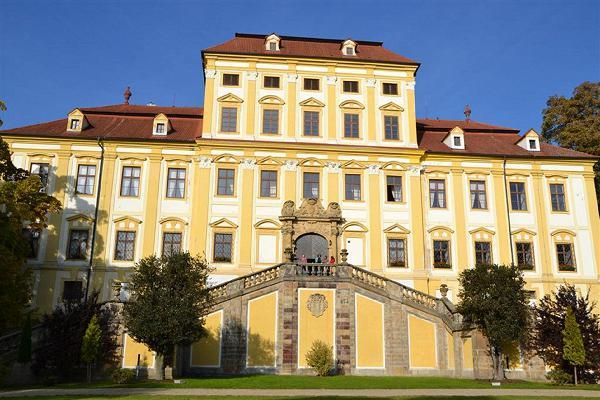 hrádek.jpg