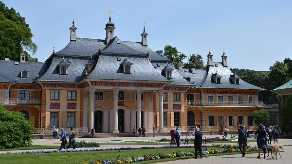 1293139488pillnitz.jpg